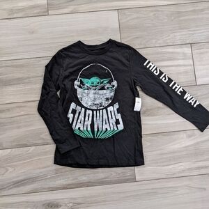 Mandalorian Baby Yoda Long Sleeve Shirt, NWT